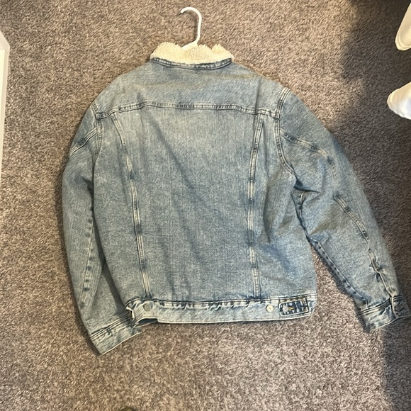 HM thick jean jacket - Picture 2 of 3